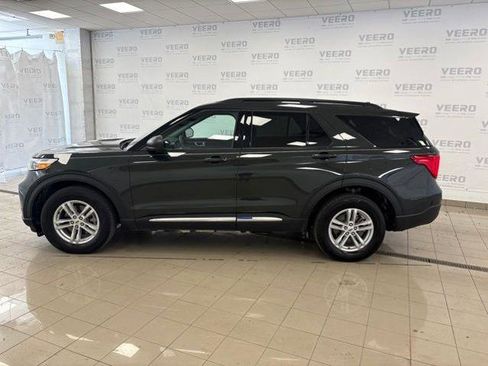 Certified 2024 Ford Explorer XLT w/ Equipment Group 202A AWD/4WD image 2
