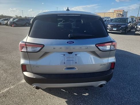 Used 2022 Ford Escape SEL image 7
