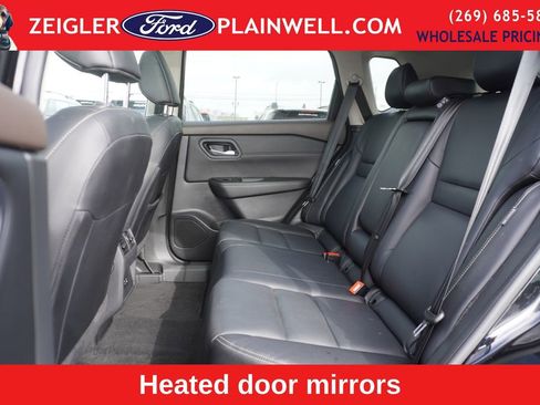 Used 2023 Nissan Rogue SL image 12