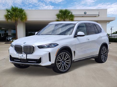 Certified 2024 BMW X5 xDrive40i w/ Premium Package AWD/4WD image 1