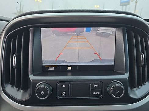 Used 2020 Chevrolet Colorado ZR2 image 15