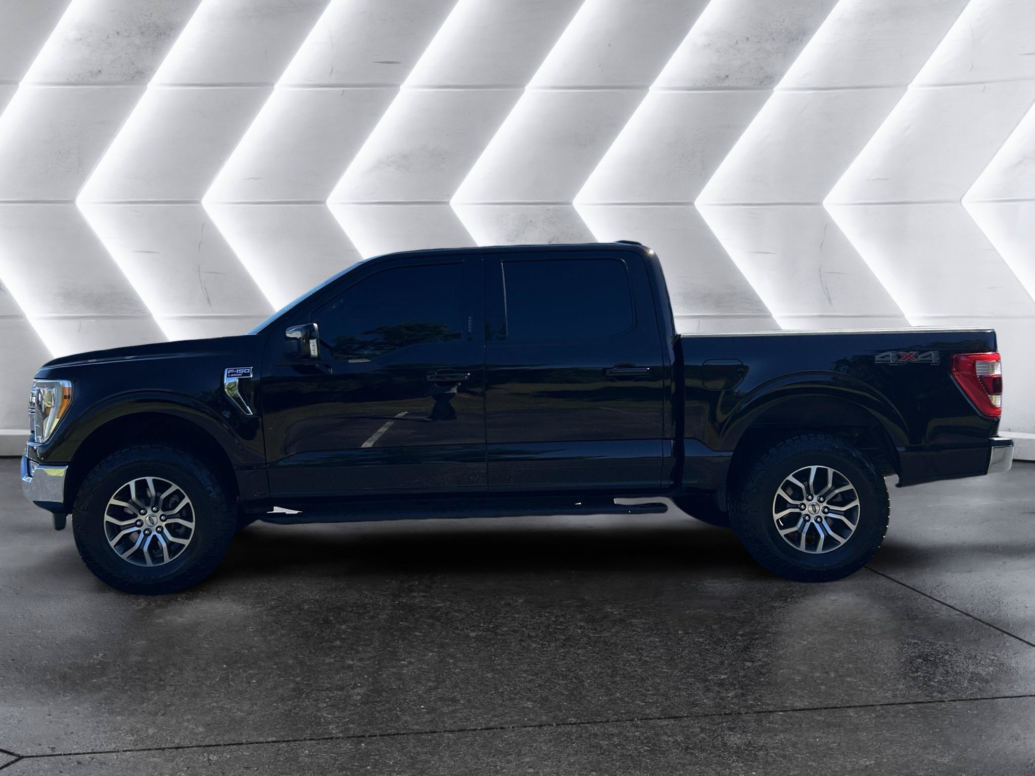 Used 2021 Ford F150 Lariat AWD/4WD image 4