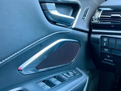 New 2026 Acura RDX SH-AWD image 15