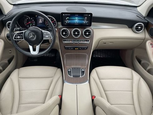 Used 2022 Mercedes-Benz GLC 300 4MATIC image 24