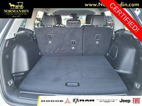 Certified 2023 Jeep Grand Cherokee Limited RWD image 19