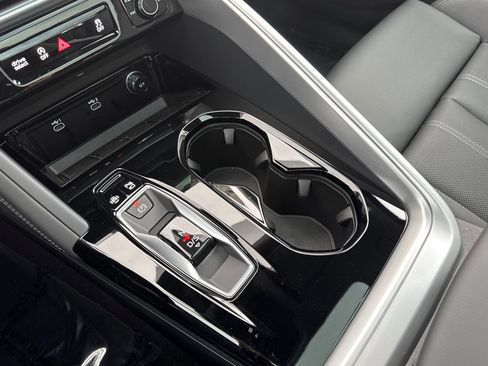 New 2025 Audi Q5 Premium Plus image 19