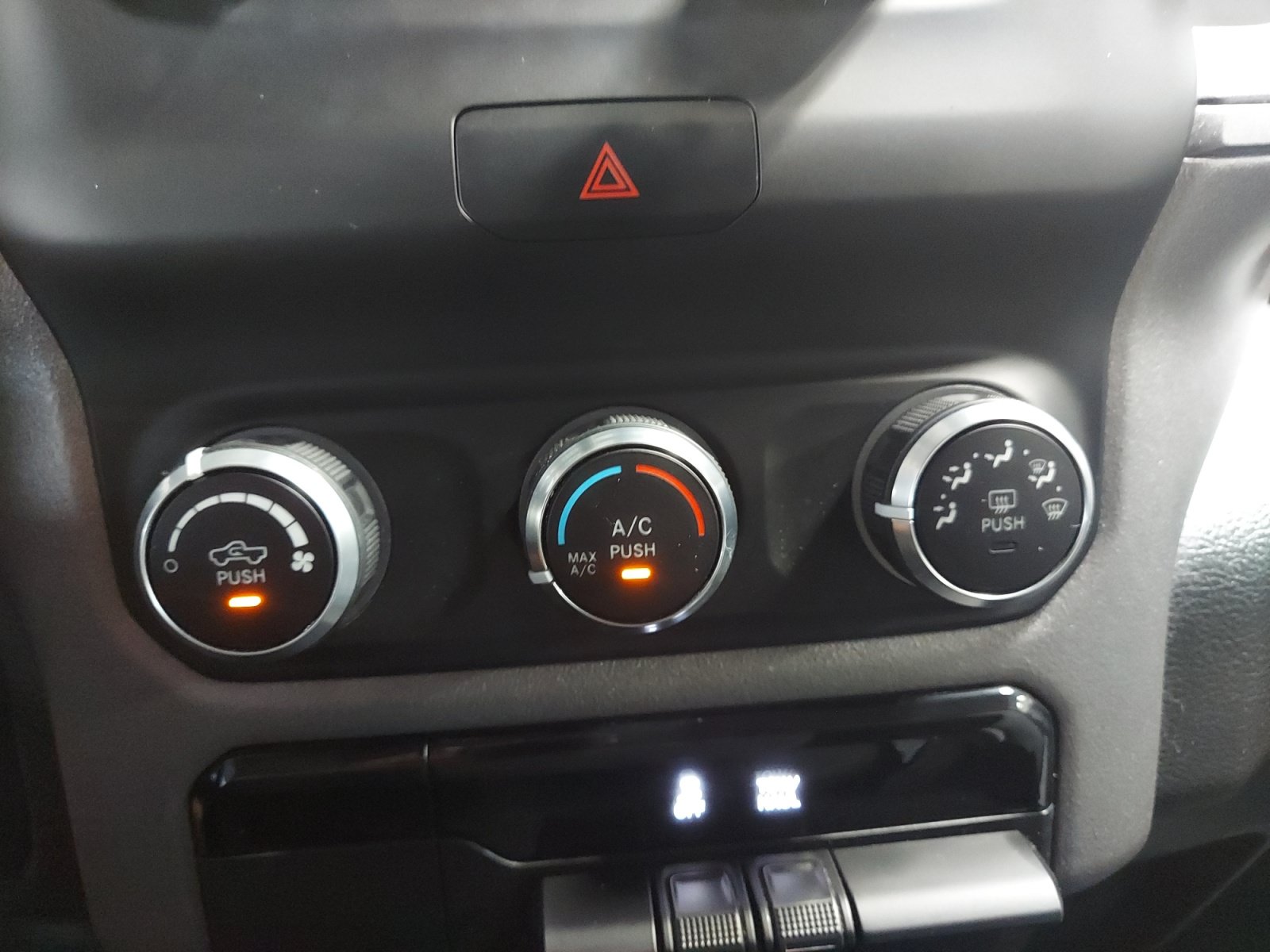 Used 2019 RAM 1500 Tradesman RWD image 17