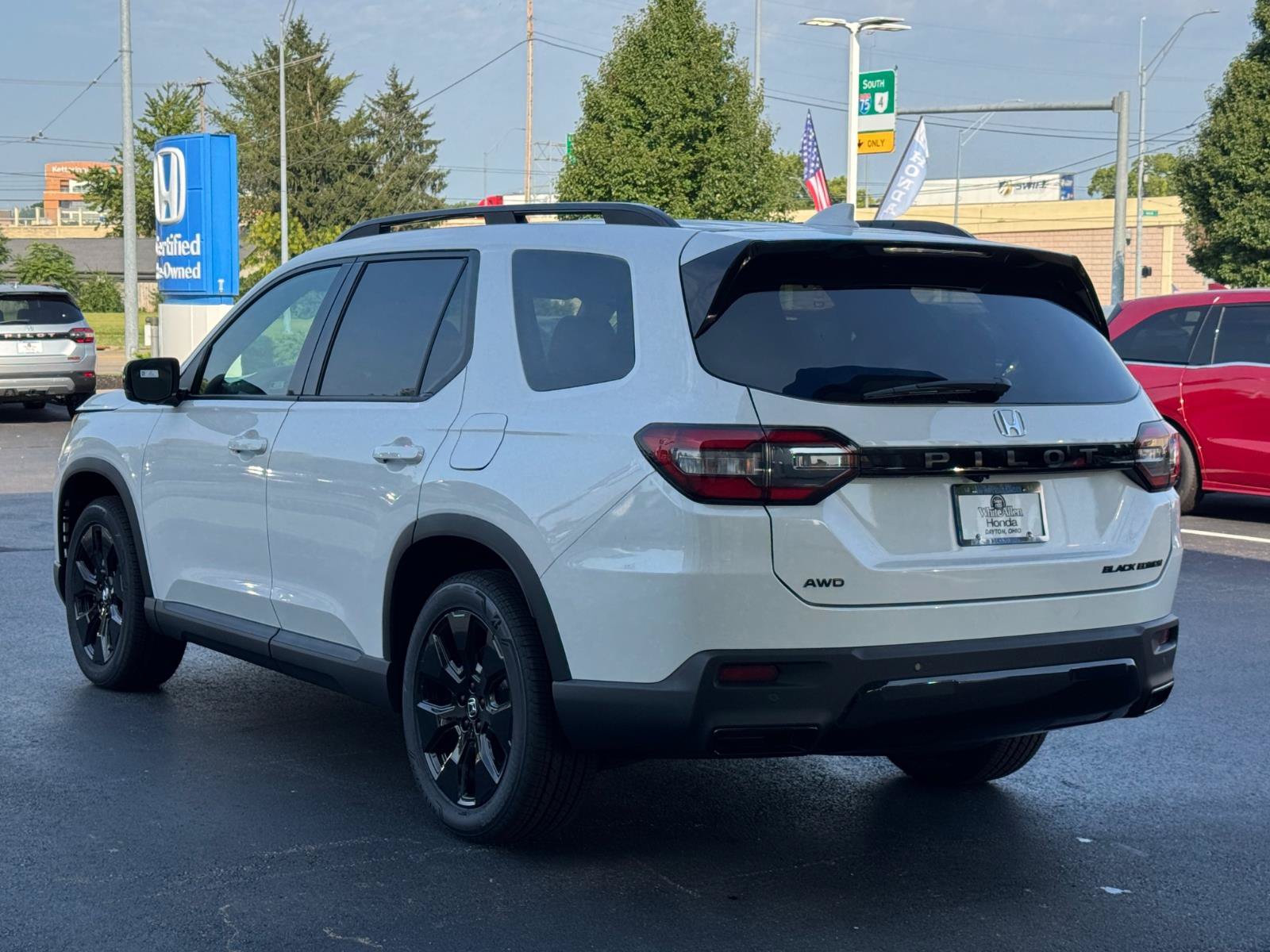 New 2026 Honda Pilot Black Edition image 9