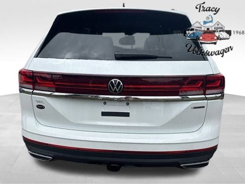 New 2026 Volkswagen Atlas SEL image 6