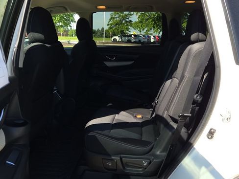 Used 2021 Subaru Ascent Premium w/ Convenience Package AWD/4WD image 24