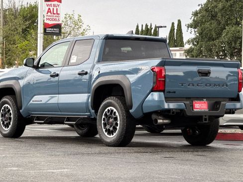 New 2026 Toyota Tacoma TRD Off-Road AWD/4WD image 7