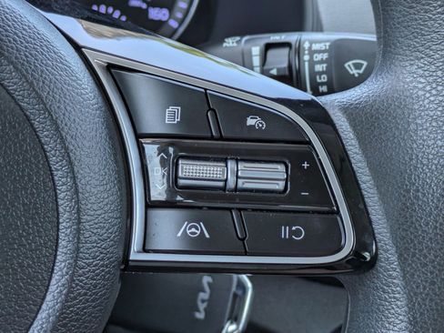 Certified 2024 Kia Forte LXS w/ LXS Technology Package FWD image 19