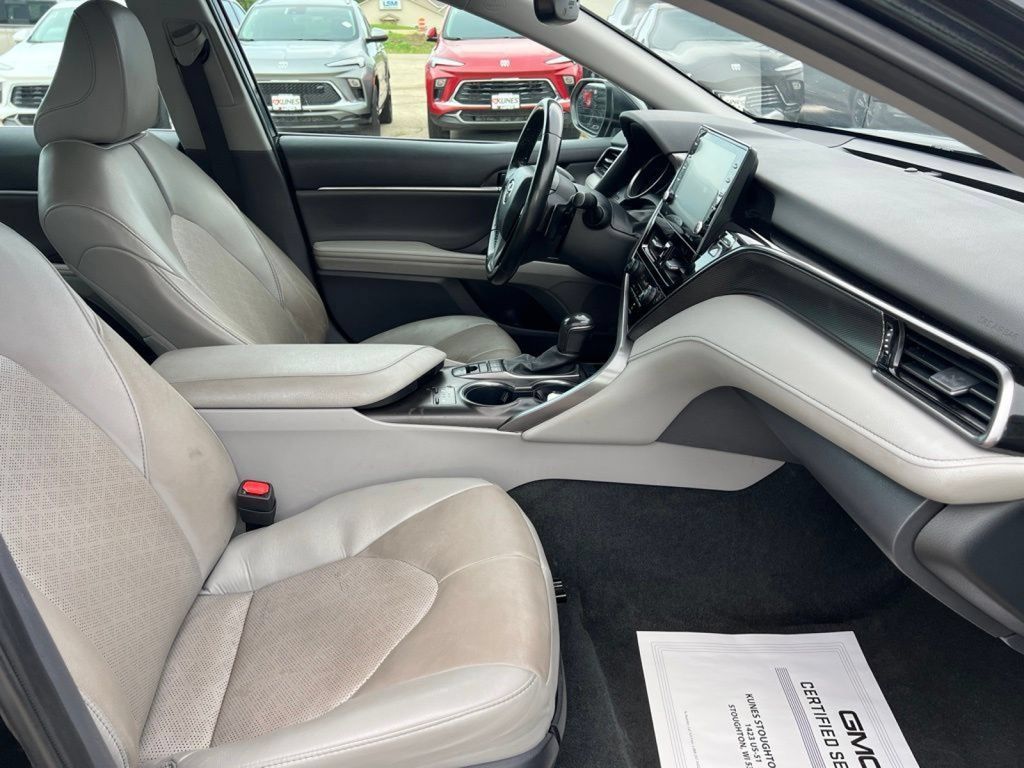 Used 2024 Toyota Camry XSE FWD image 41
