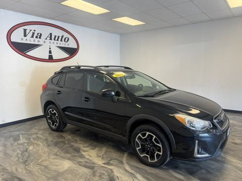 Used 2016 Subaru Crosstrek 2.0i Premium AWD/4WD image 3