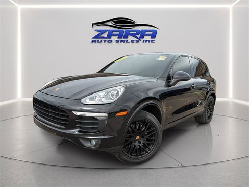 Used 2017 Porsche Cayenne image 1