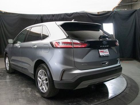 Used 2024 Ford Edge SEL image 10