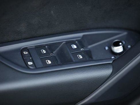 Certified 2024 Audi SQ5 Premium image 15