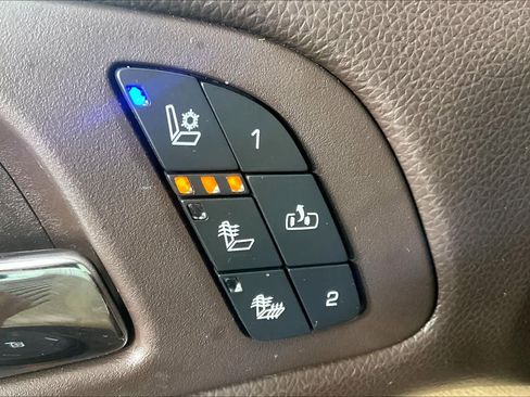 Used 2013 GMC Yukon XL Denali RWD image 33