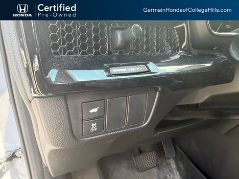 Used 2024 Honda CR-V EX-L image 17