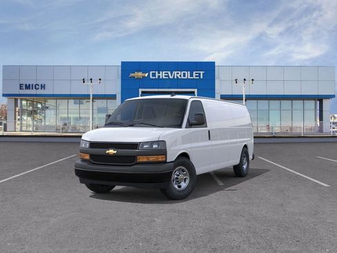 New 2025 Chevrolet Express 3500 Extended image 8