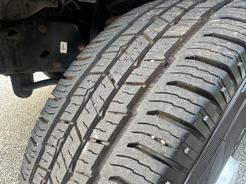Used 2014 Ford E-250 and Econoline 250 RWD image 21