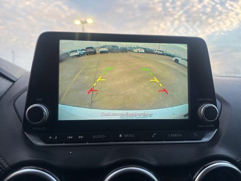 Certified 2022 Nissan Sentra SV image 48