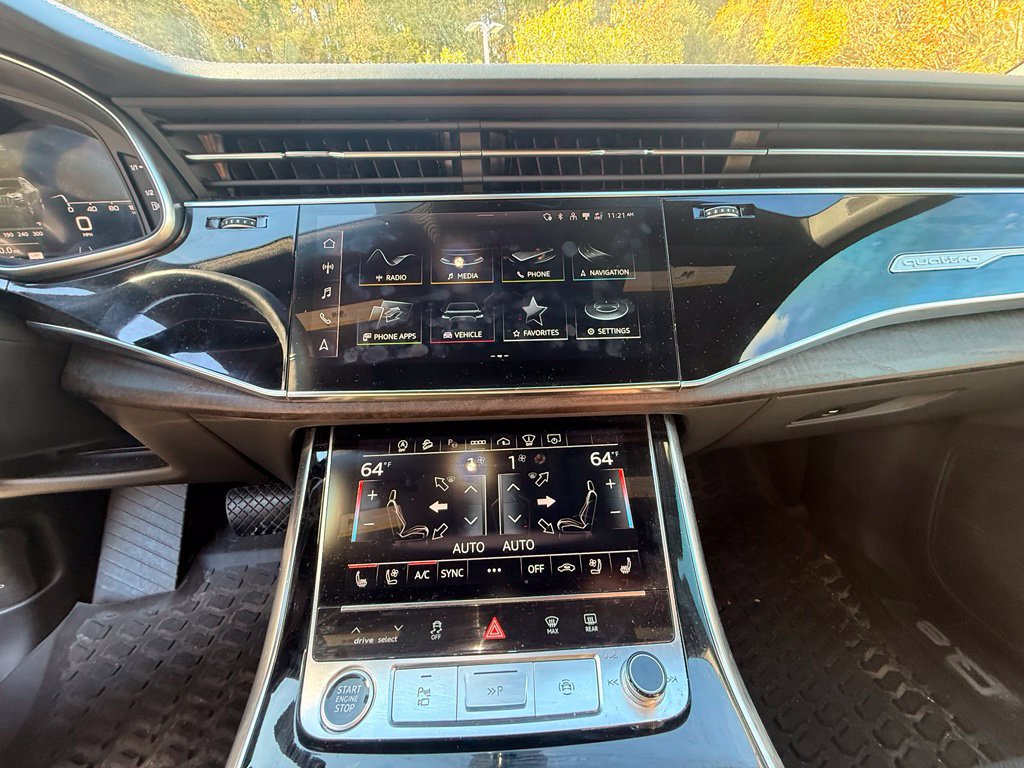 Used 2023 Audi Q8 Prestige AWD/4WD image 19