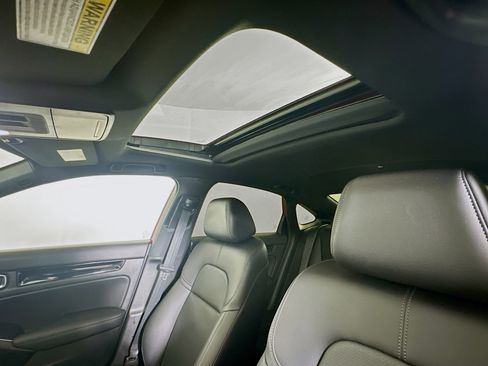 Used 2025 Honda Civic Sport image 27