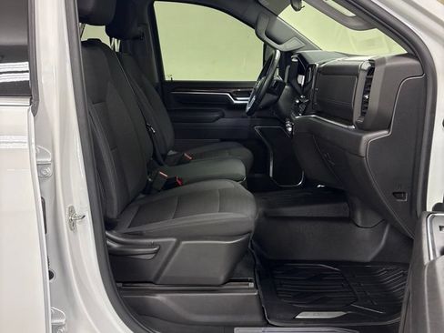 Used 2025 GMC Sierra 2500 SLE w/ SLE Value Package; AWD/4WD image 22
