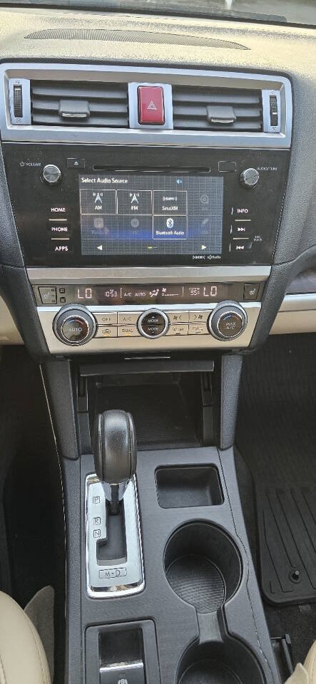 Used 2015 Subaru Outback 2.5i Limited AWD/4WD image 12