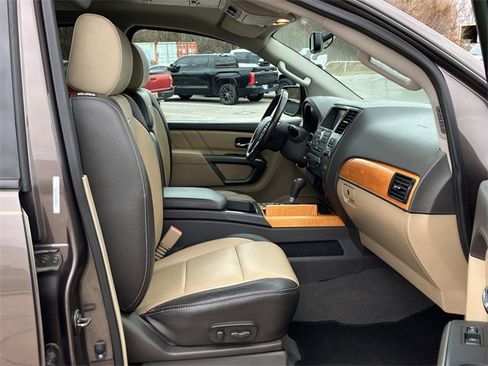 Used 2015 Nissan Armada Platinum w/ Platinum Reserve Package image 11