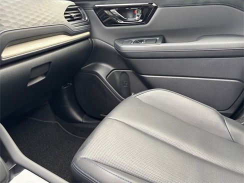 Certified 2025 Subaru Forester Limited w/ Popular Package #1 image 18