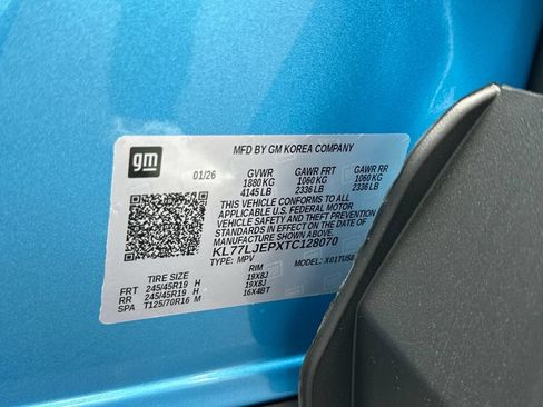 New 2026 Chevrolet Trax RS w/ Sunroof Package FWD image 25