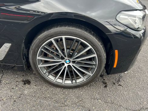 Used 2023 BMW 540i xDrive w/ Convenience Package image 33