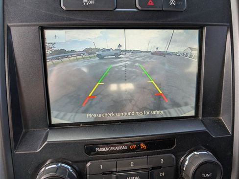 Used 2019 Ford F150 XLT w/ Equipment Group 302A Luxury AWD/4WD image 18