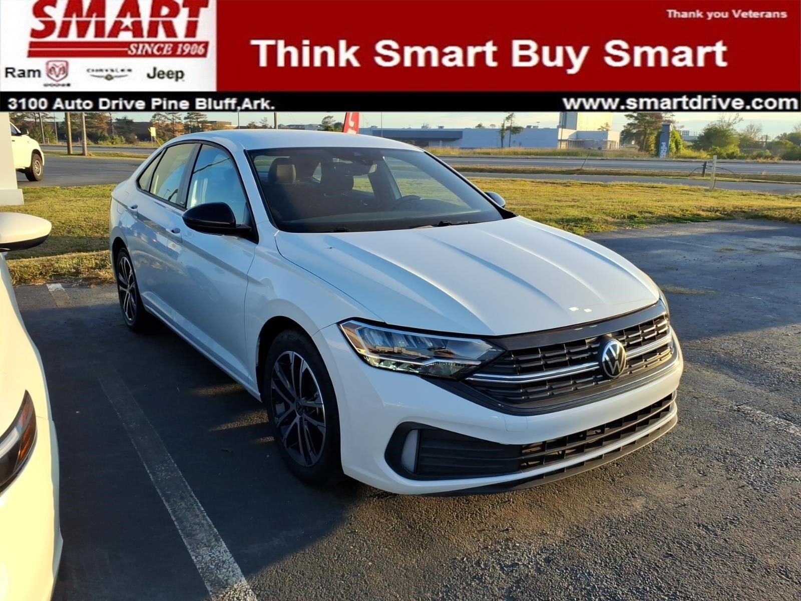 Used 2024 Volkswagen Jetta Sport FWD image 1