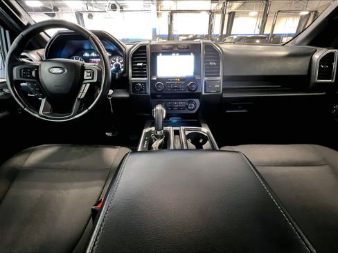 Used 2018 Ford F150 XLT w/ Equipment Group 302A Luxury AWD/4WD image 21