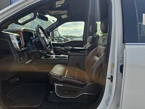 Used 2025 Ford F250 King Ranch AWD/4WD image 11