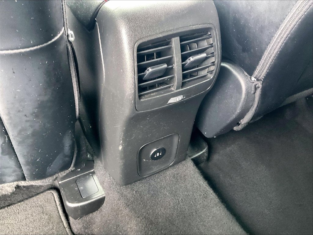 Used 2025 Ford Escape ST-Line Select AWD/4WD image 25
