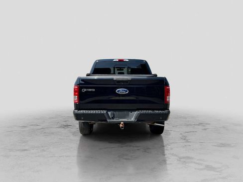 Used 2017 Ford F150 XLT w/ Equipment Group 302A Luxury AWD/4WD image 5