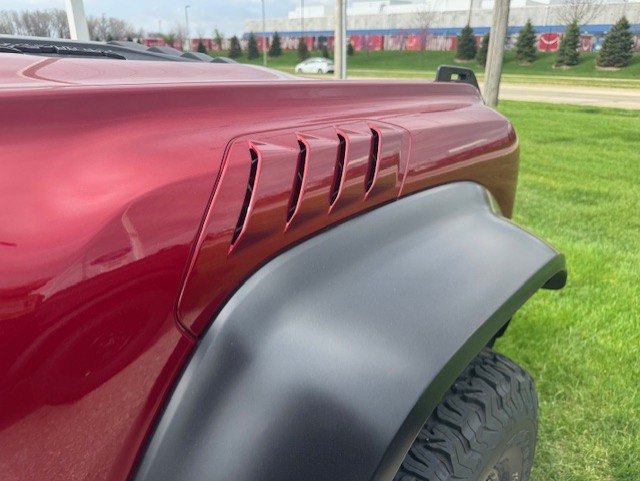 New 2026 Ford Bronco Raptor w/ Interior Carbon Fiber Pack AWD/4WD image 11