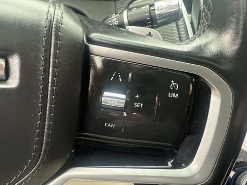 Used 2022 Land Rover Range Rover Velar R-Dynamic S image 34