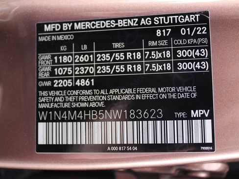 Used 2022 Mercedes-Benz GLB 250 4MATIC image 59
