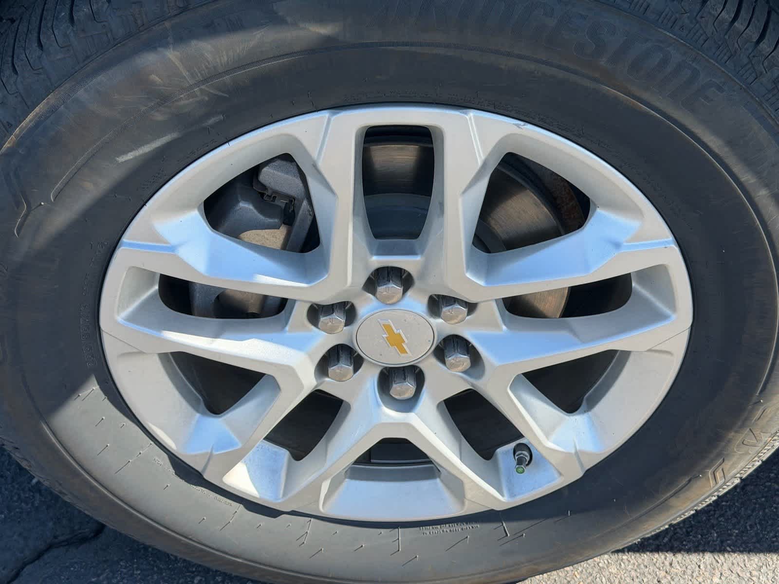 Used 2019 Chevrolet Traverse LT FWD image 6