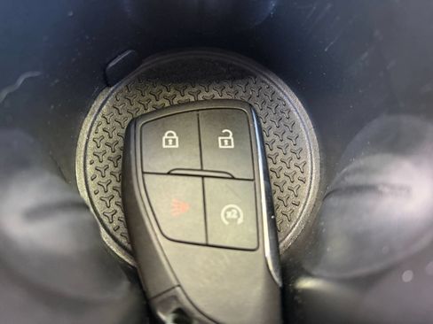 Used 2025 Chevrolet Equinox LT FWD image 17
