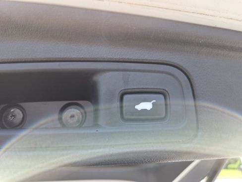 Used 2018 Honda Pilot EX-L image 22