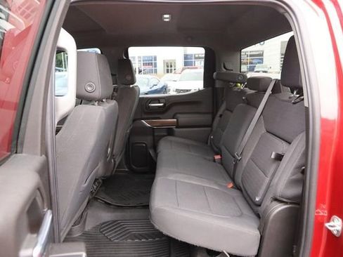 Used 2022 Chevrolet Silverado 1500 RST AWD/4WD image 9