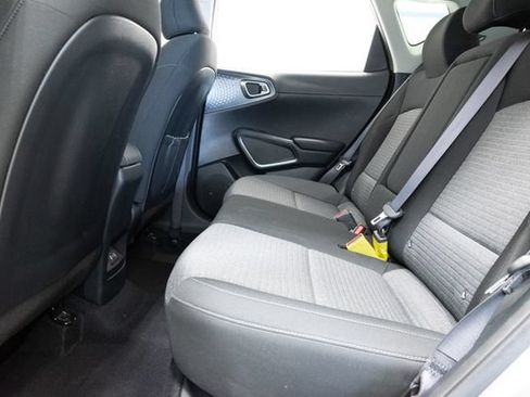 Certified 2024 Kia Soul EX FWD image 25