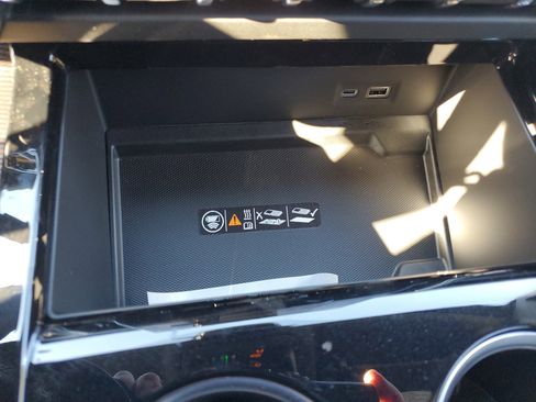 New 2026 GMC Yukon Elevation image 28