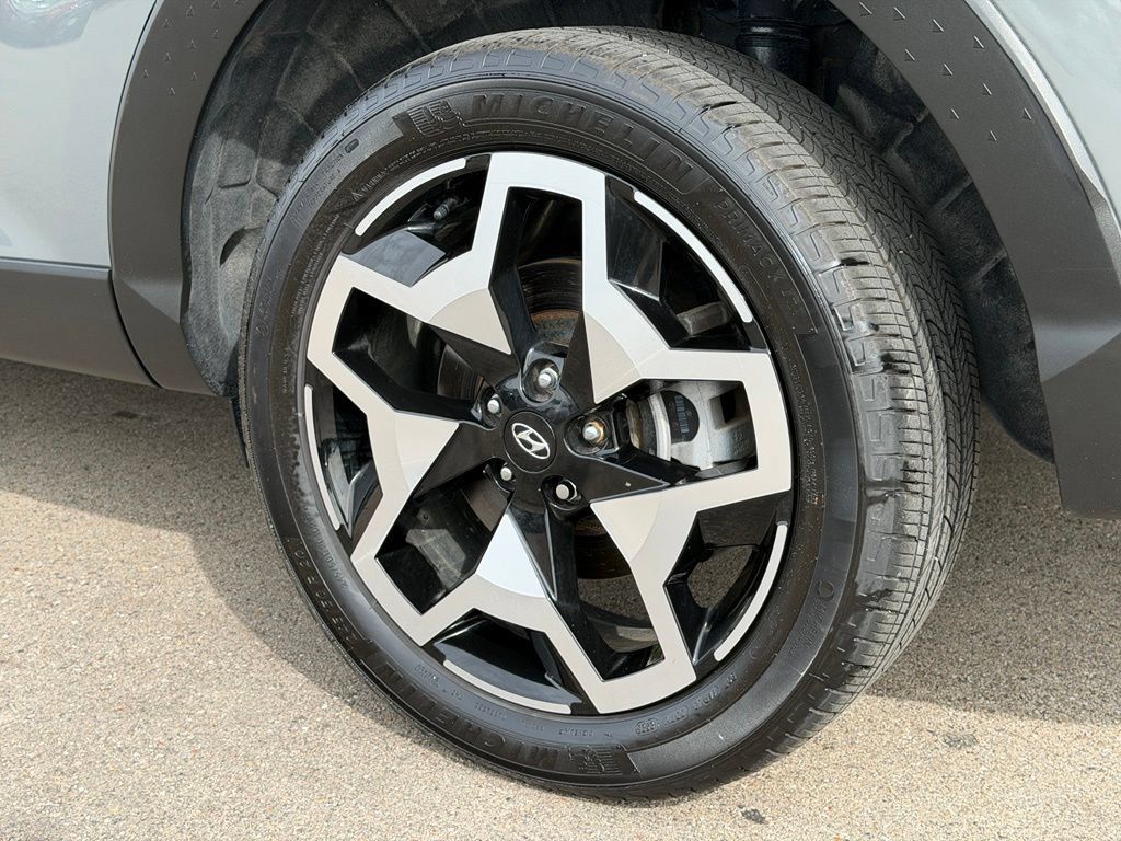 Used 2024 Hyundai Santa Cruz XRT AWD/4WD image 25